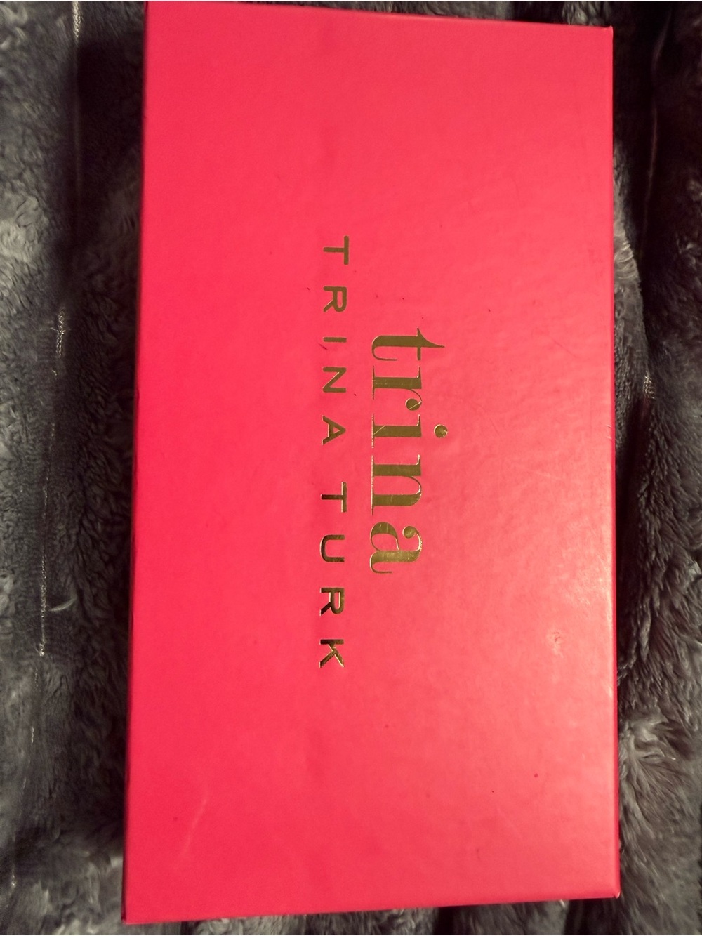NWT Trina Turk  Large Zip Around Wallet In A Bright Pink Box with Gold Logo